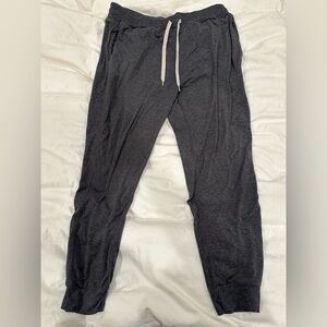 Vuori Performance Jogger